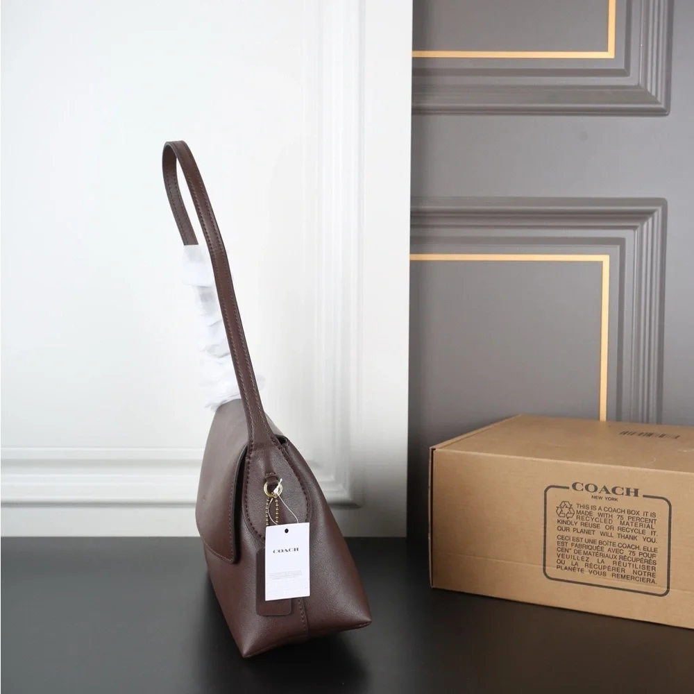 Coach Chelsea 30 Chain Shoulder Bag - Picture 2 of 6